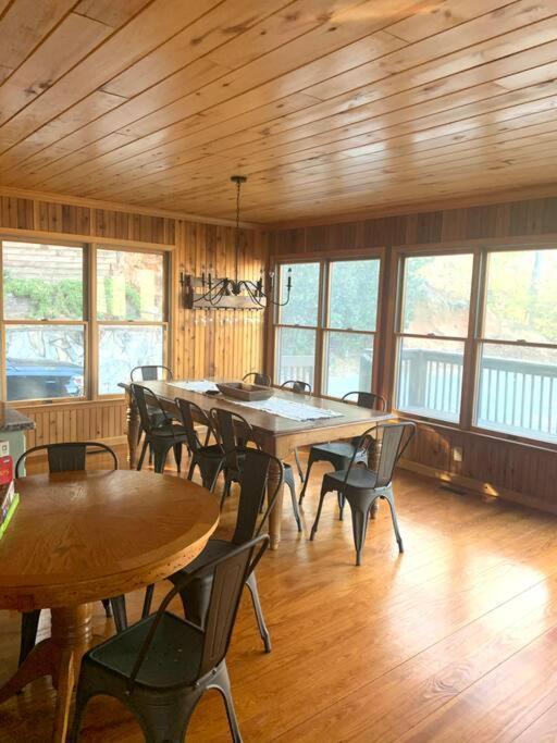 Lure Me Inn - Walk To All Resort Amenities Lake Lure Εξωτερικό φωτογραφία